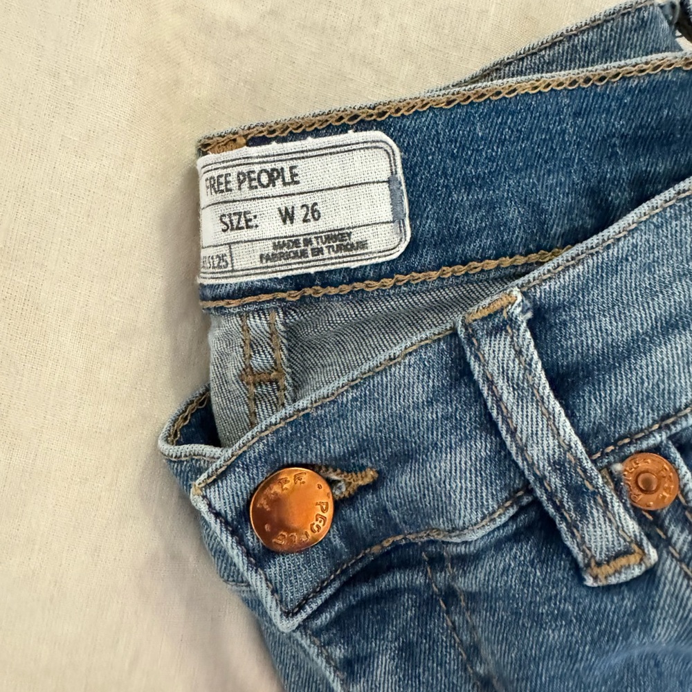 Free People Great Heights Frayed Skinny Jeans - Picture 3 of 3